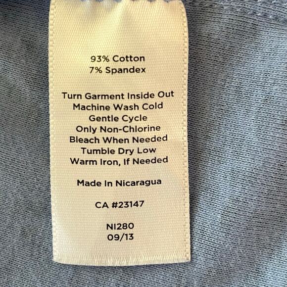 Talbots Stretch Weekend Tee Blue Geometric Print MED Cotton Casual Work Travel - Picture 7 of 7